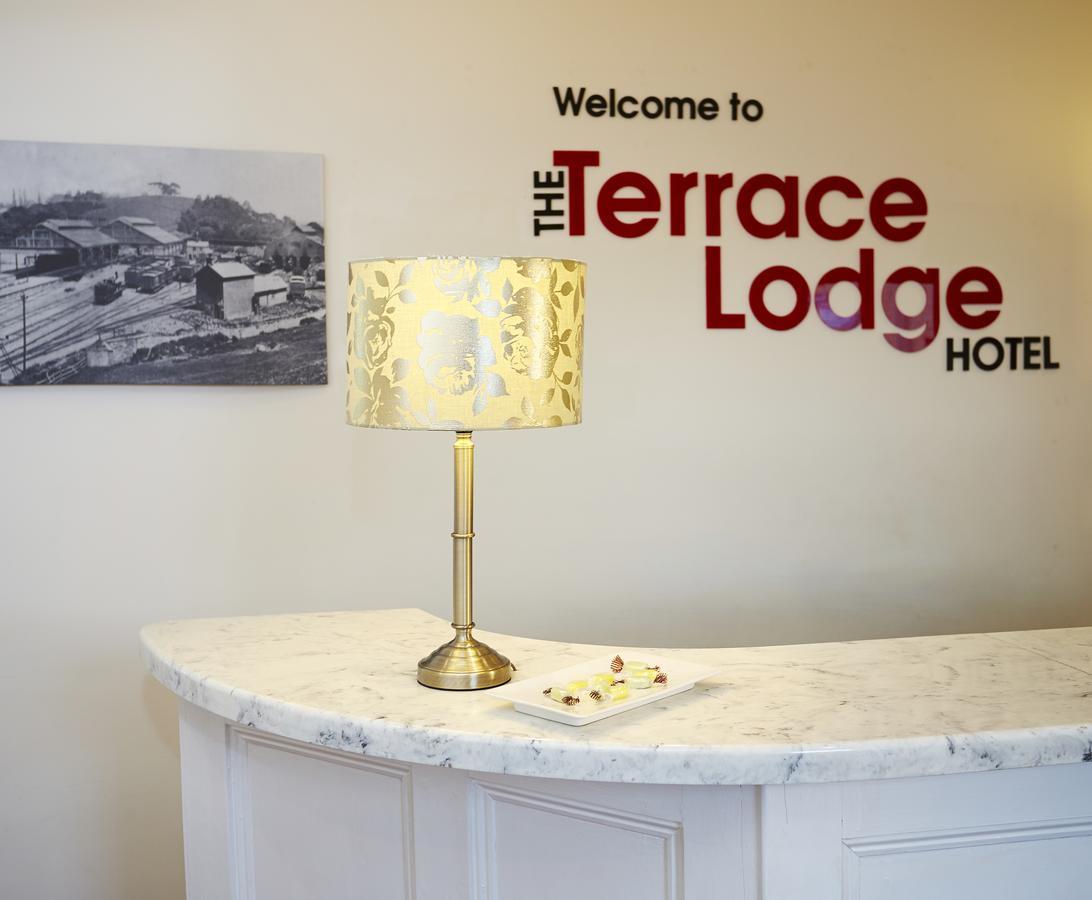 The Terrace Lodge Hotel Yeovil Extérieur photo