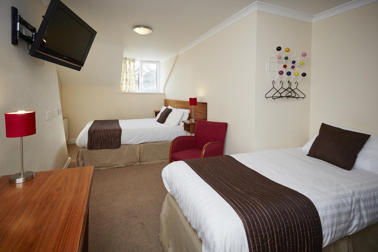 The Terrace Lodge Hotel Yeovil Extérieur photo